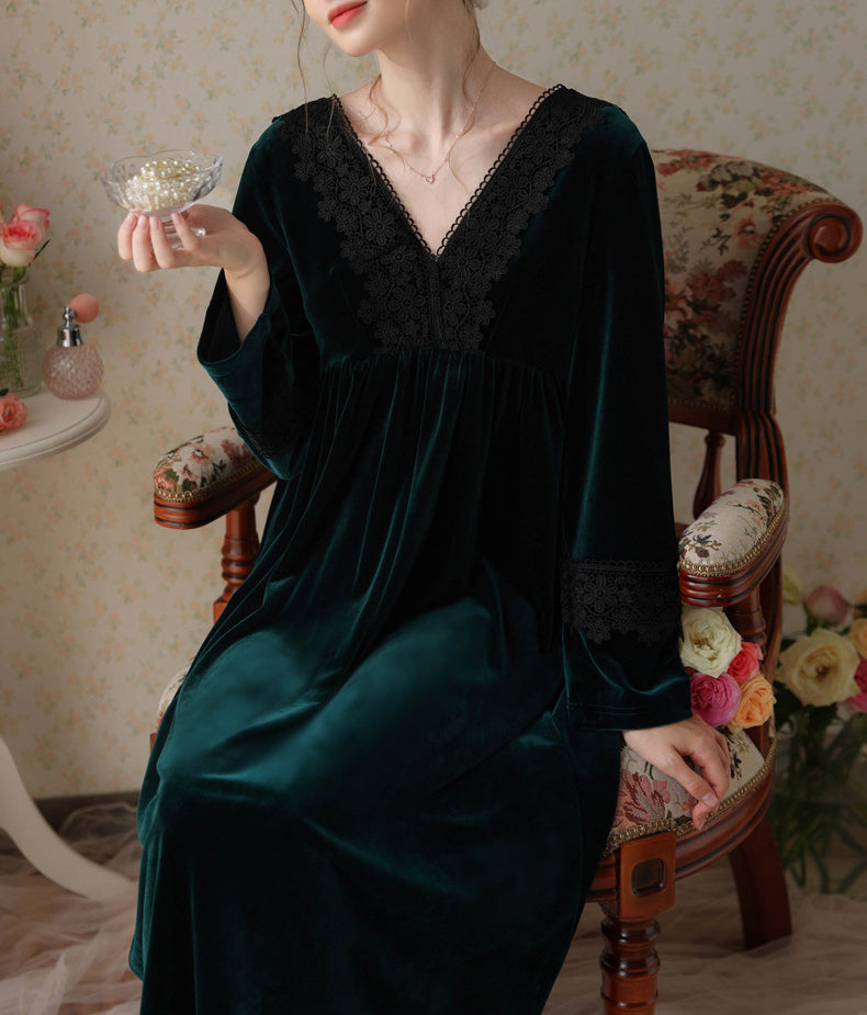 Long thick nightgown