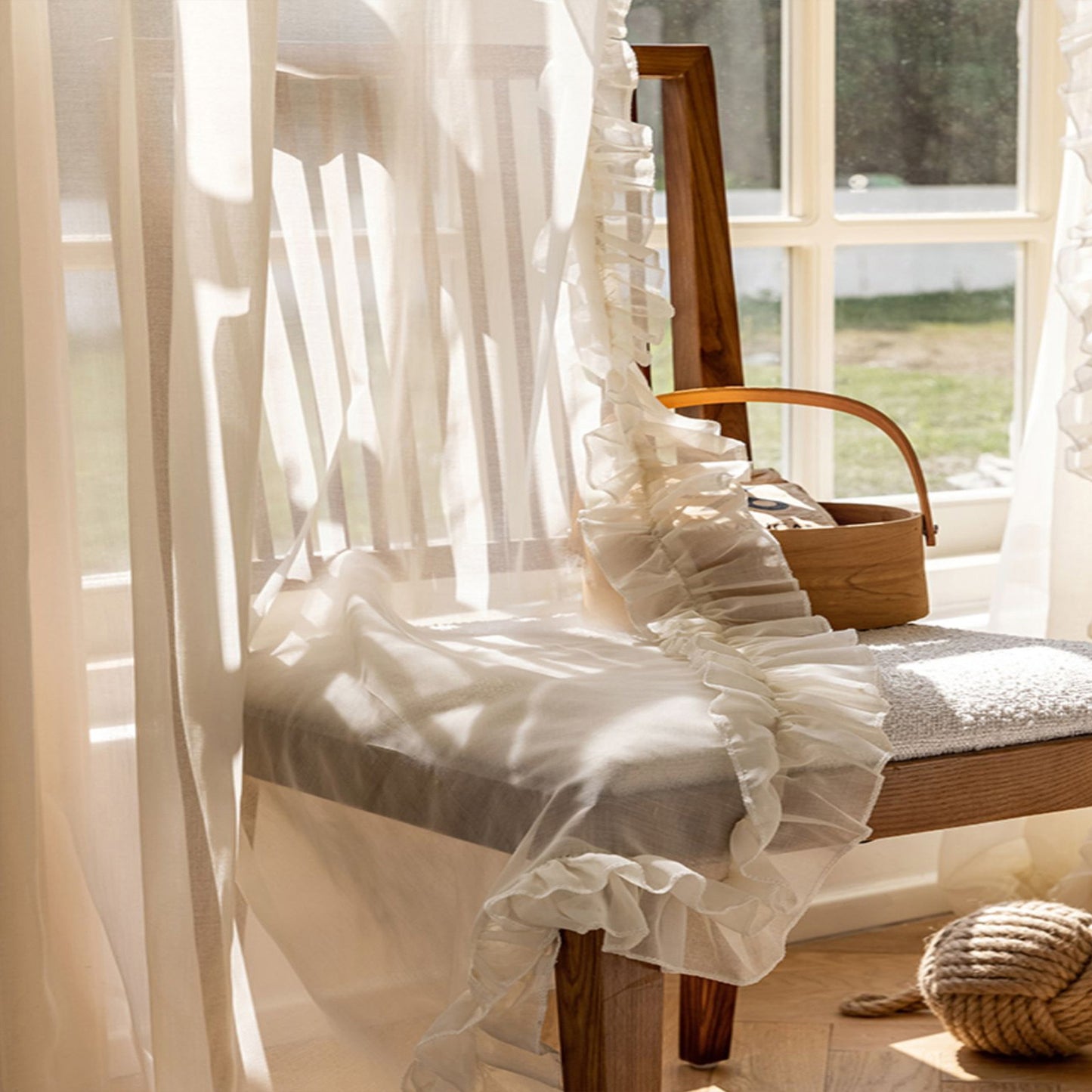 Simple pure white lace curtains